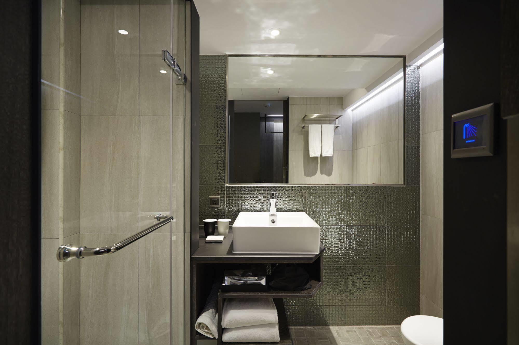At Home Hotel Ximen تايبيه المظهر الخارجي الصورة